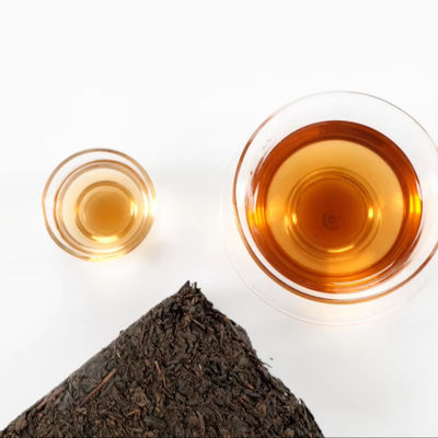 Chá escuro puro Jingyang Fu Chá de tijolo feito à mão com técnicas tradicionais